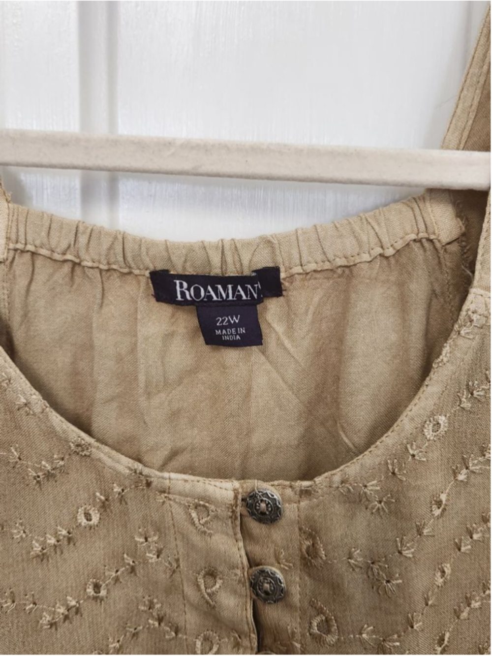 Roaman Beige Embroidered Tunic Top Plus Size 22W - Picture 2 of 10